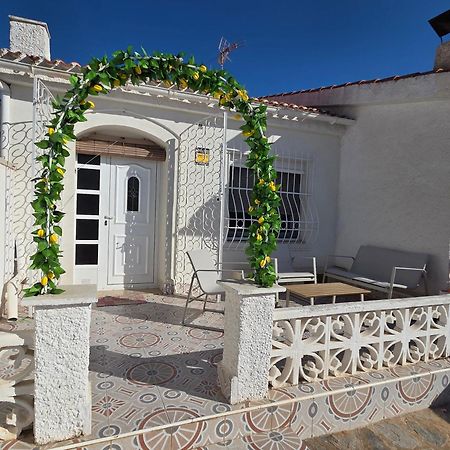 Holiday Apartments Torrevieja Eksteriør bilde